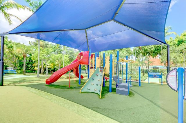 10237 NW 52nd Lane 10237, Doral, FL 33178