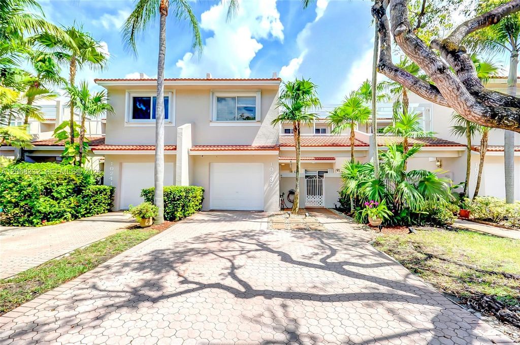 10237 NW 52nd Lane 10237, Doral, FL 33178