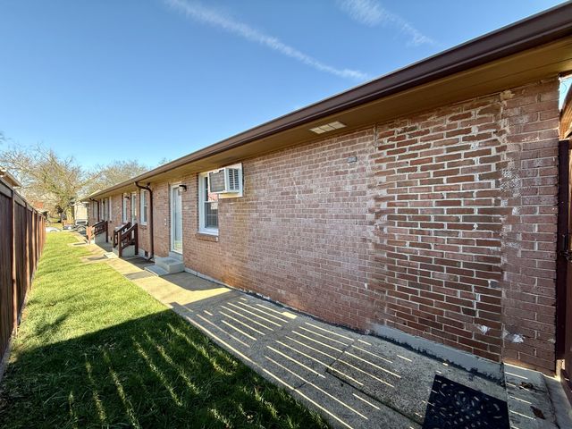 924 Boscobel St Apt 4, Nashville, TN 37206
