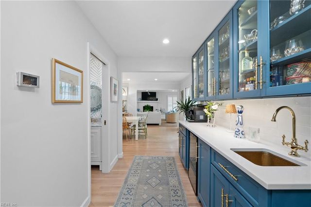 420 Susan Constant DR, Virginia Beach, VA 23451