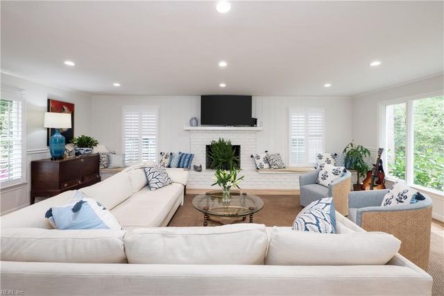 420 Susan Constant DR, Virginia Beach, VA 23451