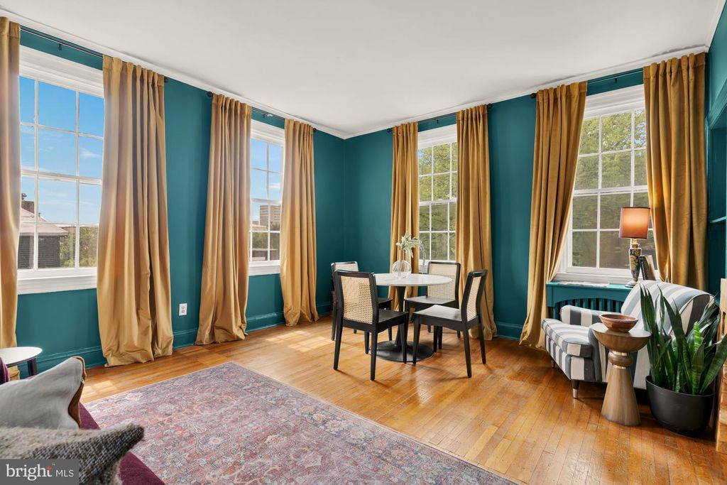 Image 11 of property listing at 159 W LANVALE ST #5, Baltimore, MD 21217