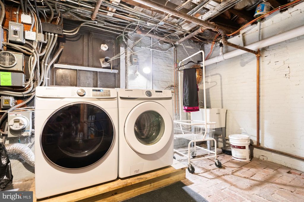 Image 27 of property listing at 159 W LANVALE ST #5, Baltimore, MD 21217