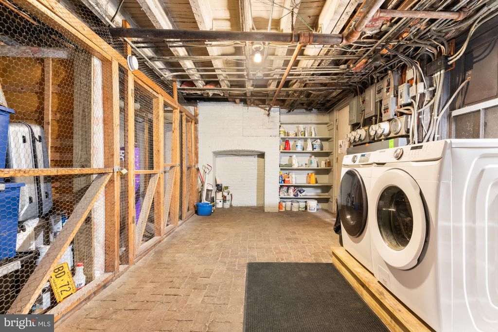 Image 29 of property listing at 159 W LANVALE ST #5, Baltimore, MD 21217
