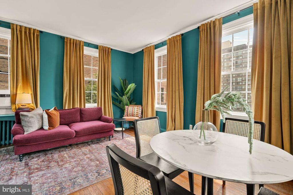 Image 9 of property listing at 159 W LANVALE ST #5, Baltimore, MD 21217