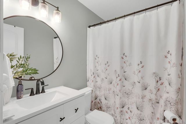 4123 Arbury Lane, Columbus, OH 43224