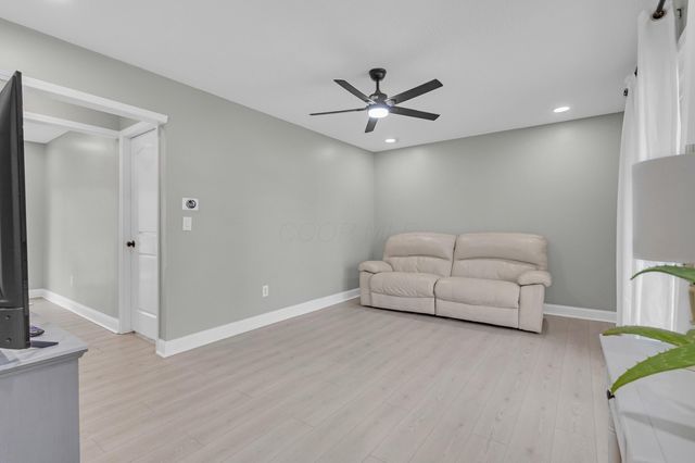 4123 Arbury Lane, Columbus, OH 43224