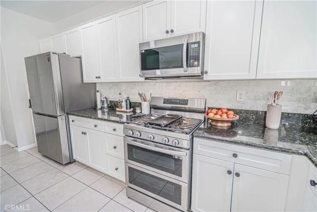 19811 Melissa, Saugus, CA 91350