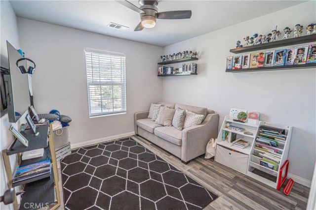 19811 Melissa, Saugus, CA 91350