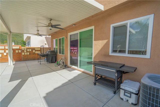 19811 Melissa, Saugus, CA 91350