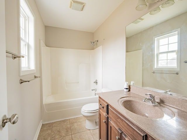 255 Walnut St, Greenbrier, TN 37073