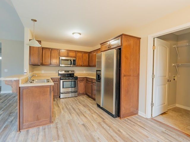 255 Walnut St, Greenbrier, TN 37073