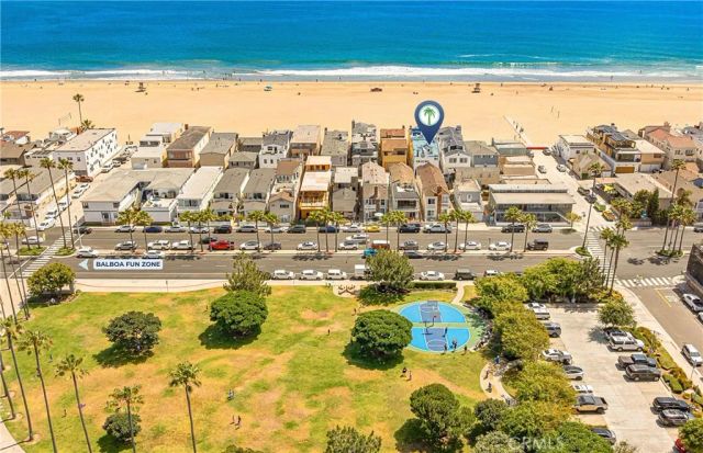 1720 W Oceanfront B, Newport Beach, CA 92663