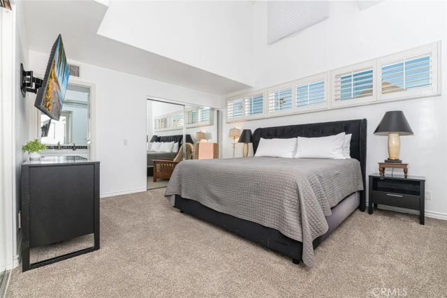 1720 W Oceanfront B, Newport Beach, CA 92663