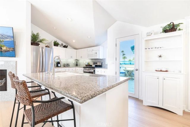 1720 W Oceanfront B, Newport Beach, CA 92663