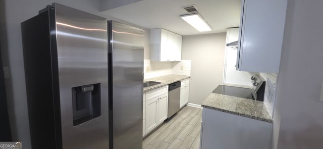 147 Northdale Place, Lawrenceville, GA 30046