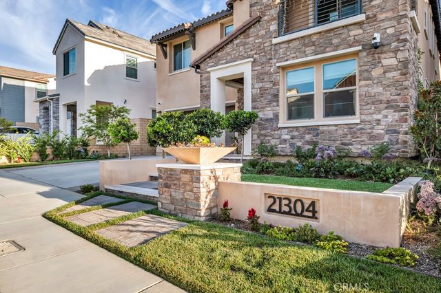 21304 Wildflower, Chatsworth, CA 91311