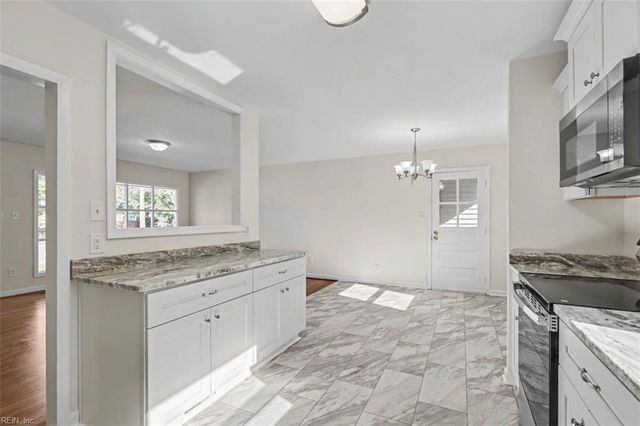 129 Lynnhaven DR, Hampton, VA 23666
