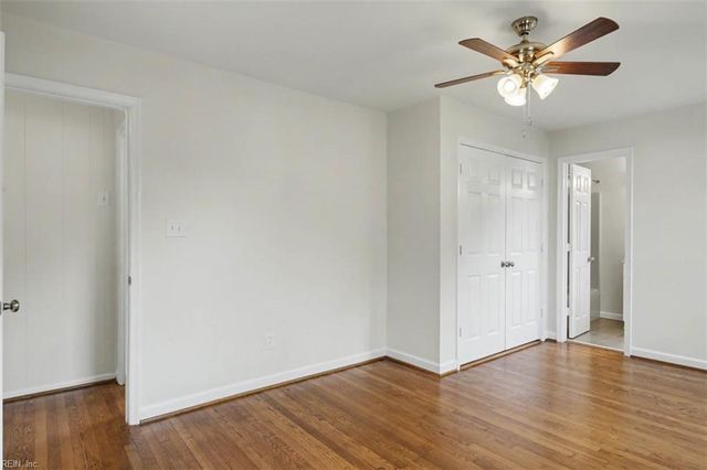 129 Lynnhaven DR, Hampton, VA 23666