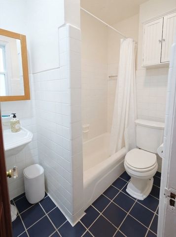1514 Beacon 36, Brookline, MA 02446