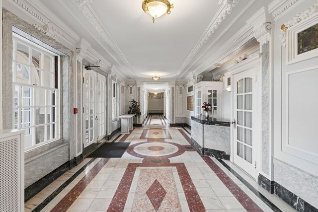 1514 Beacon 36, Brookline, MA 02446