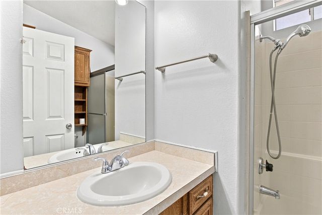 1241 N East St 96, Anaheim, CA 92805