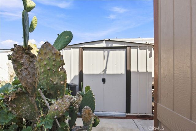 1241 N East St 96, Anaheim, CA 92805