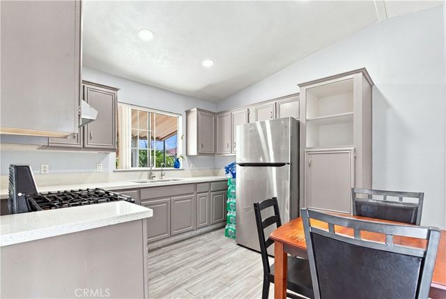 1241 N East St 96, Anaheim, CA 92805
