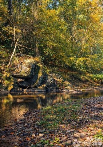 9 & 1 Old Mill Lane, Weaverville, NC 28787