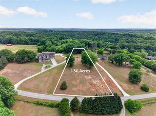 675 Marshall Clark Road, Hoschton, GA 30548