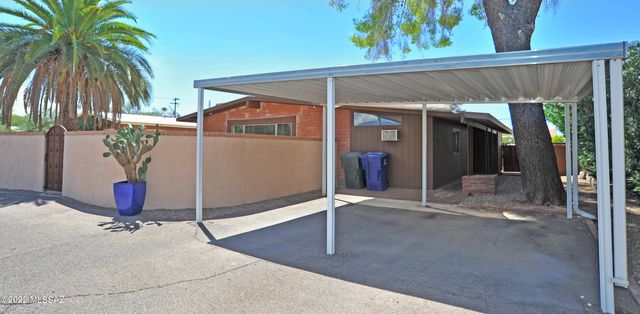 5842 E 4th Street, Tucson, AZ 85711