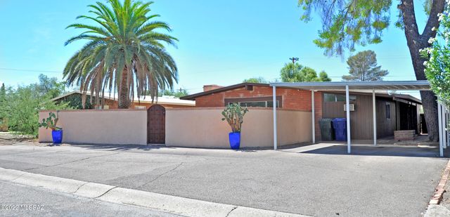 5842 E 4th Street, Tucson, AZ 85711