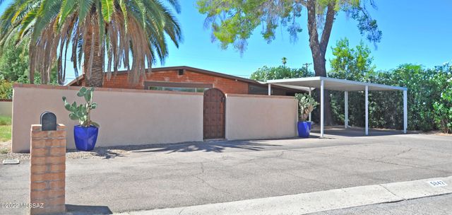5842 E 4th Street, Tucson, AZ 85711