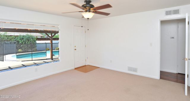 5842 E 4th Street, Tucson, AZ 85711