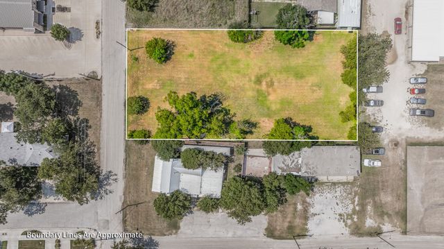 230 E Tarleton Street, Stephenville, TX 76401