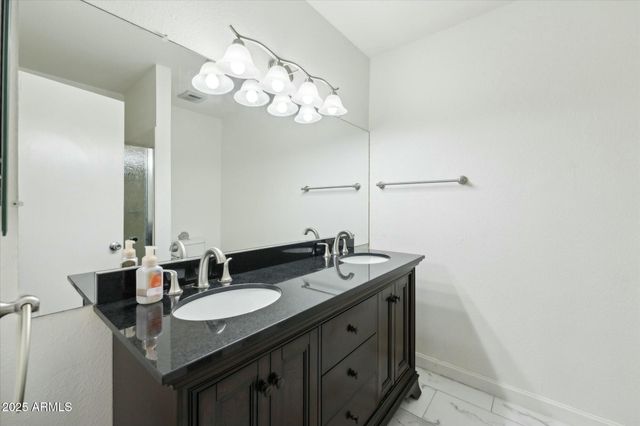 1845 W CITRUS Way, Phoenix, AZ 85015