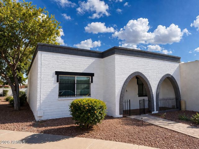 1845 W CITRUS Way, Phoenix, AZ 85015