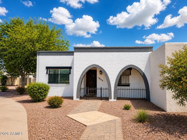 1845 W CITRUS Way, Phoenix, AZ 85015