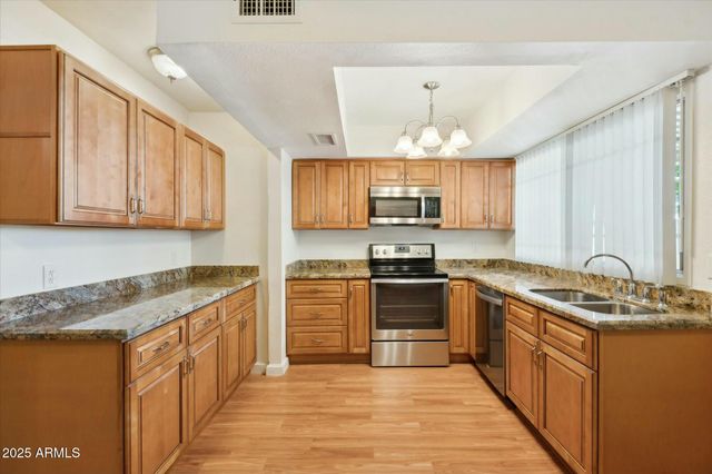 1845 W CITRUS Way, Phoenix, AZ 85015