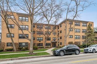 444 Washington Boulevard 406, Oak Park, IL 60302