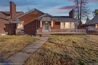 19980 Packard Street, Detroit, MI 48234