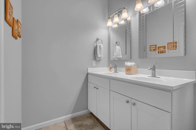 3909 RIVER CLUB DR, Edgewater, MD 21037