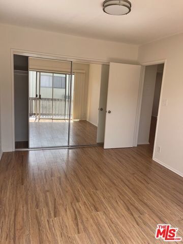 1620 Brockton Avenue 15, Los Angeles, CA 90025