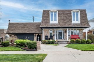 22808 Harmon Street, St Clair Shores, MI 48080
