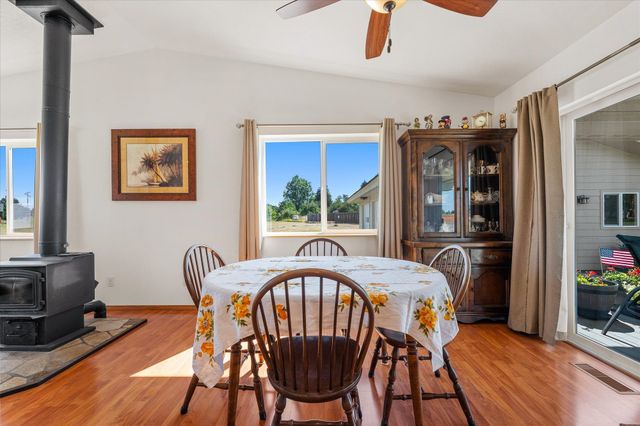 24106 Railroad Ave, Otis Orchards, WA 99027