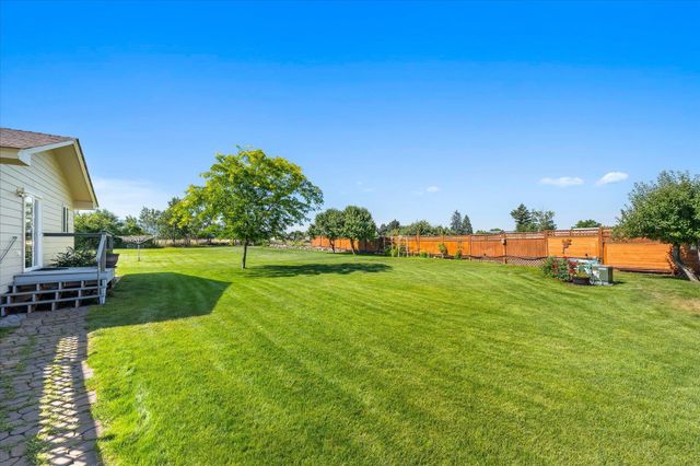 24106 Railroad Ave, Otis Orchards, WA 99027