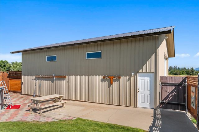 24106 Railroad Ave, Otis Orchards, WA 99027