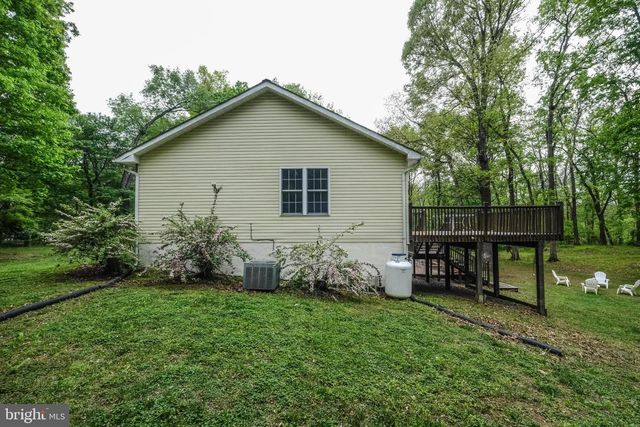 134 KELCAR DR, Summit Point, WV 25446
