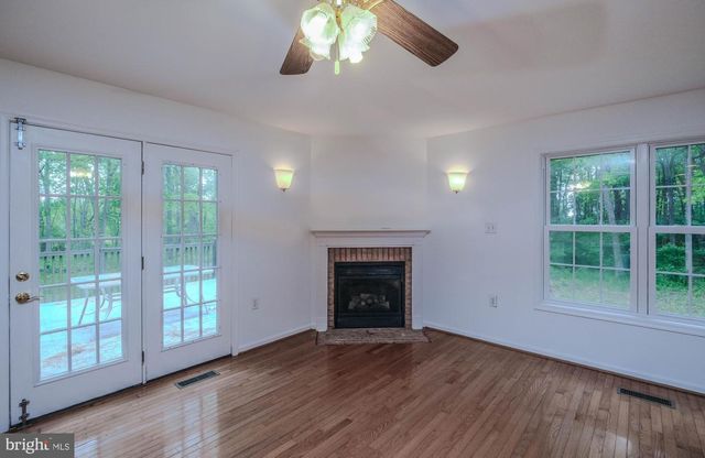 134 KELCAR DR, Summit Point, WV 25446