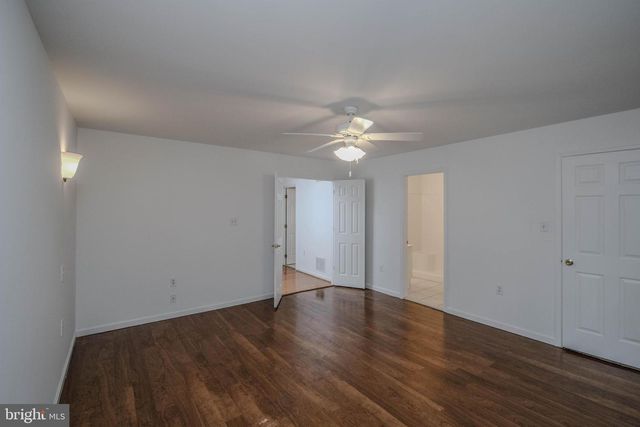 134 KELCAR DR, Summit Point, WV 25446